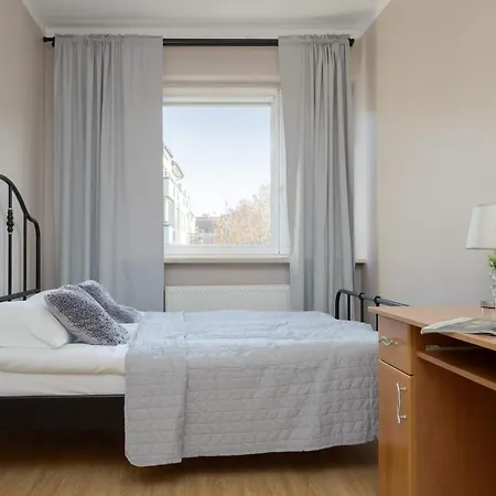דירה Family With Balcony And Remote Work In By Renters
