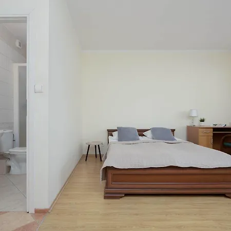 Apartamento Family With Balcony And Remote Work In By Renters Varsóvia