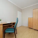 Family With Balcony And Remote Work In By Renters وارسو